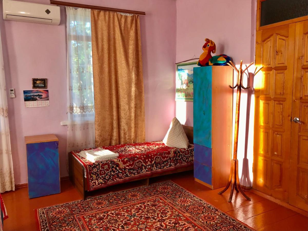 Guest House Anna Szuhumi Kültér fotó