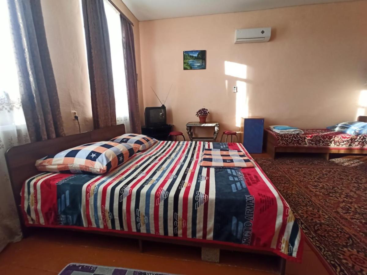 Guest House Anna Szuhumi Kültér fotó