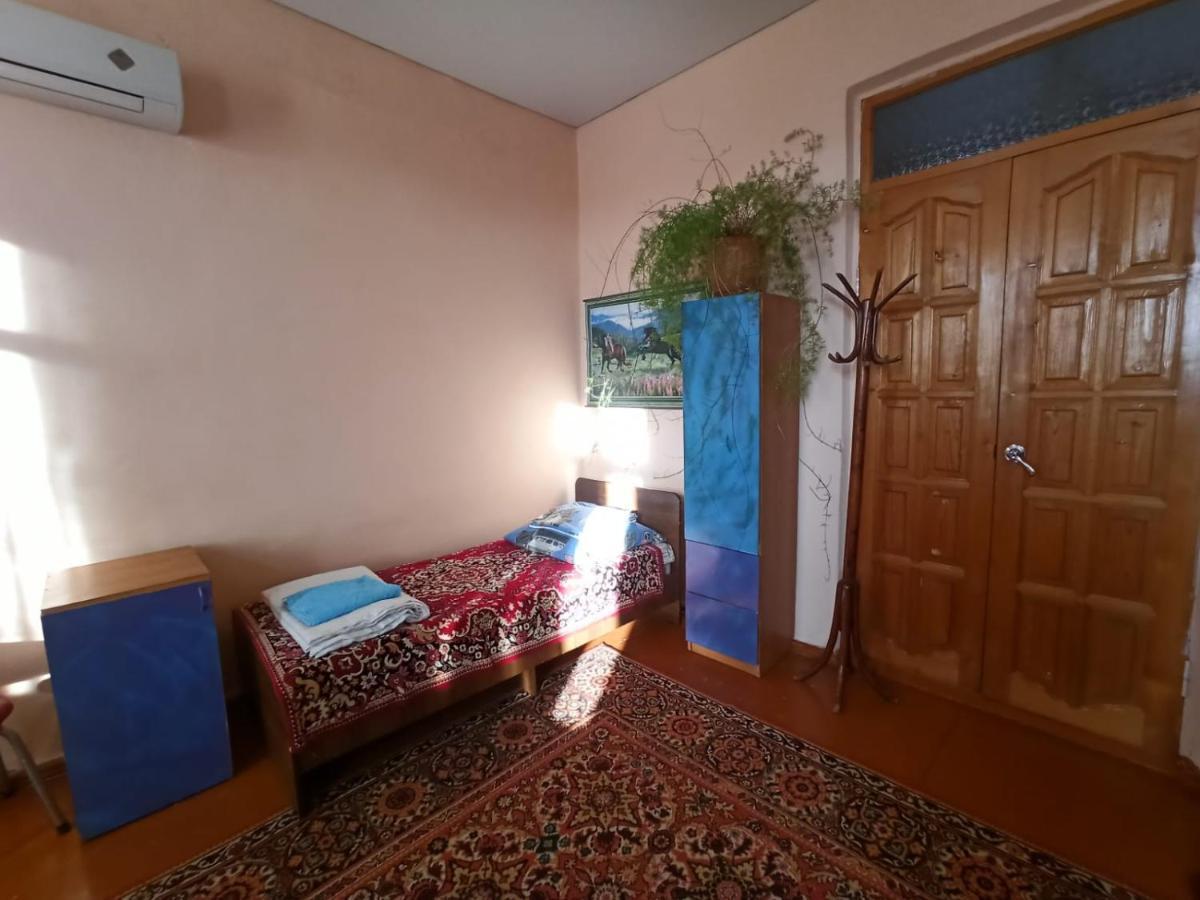 Guest House Anna Szuhumi Kültér fotó