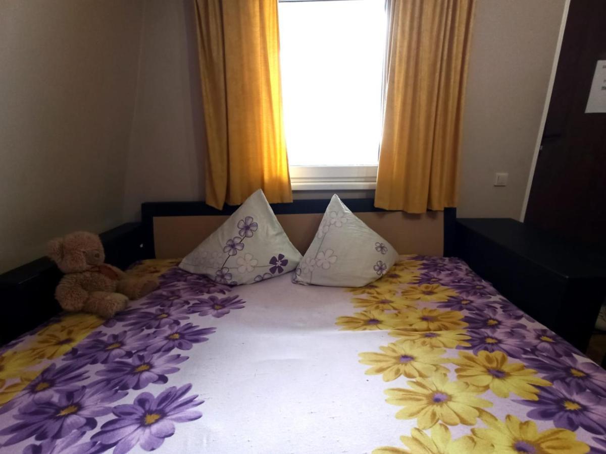 Guest House Anna Szuhumi Kültér fotó