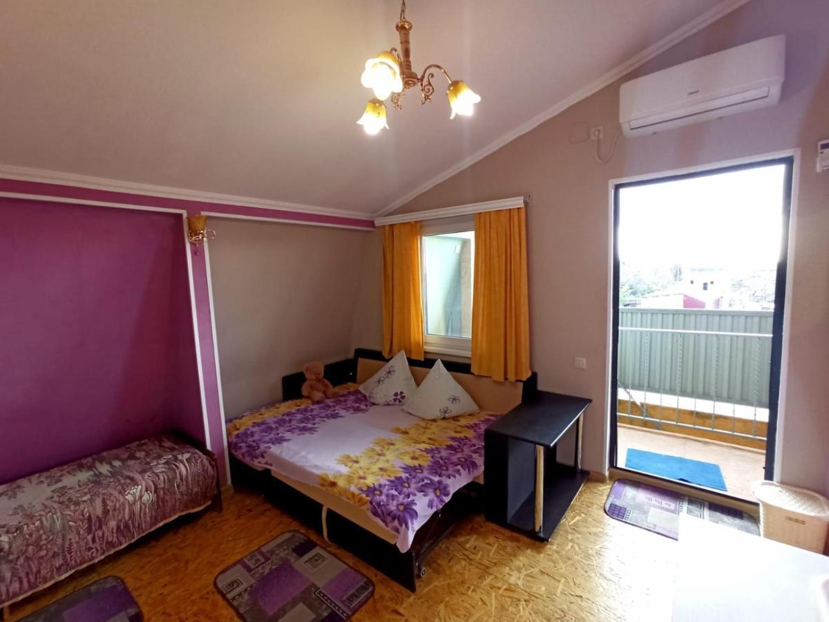 Guest House Anna Szuhumi Kültér fotó