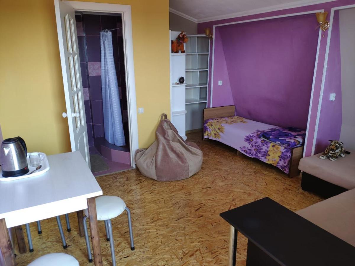 Guest House Anna Szuhumi Kültér fotó